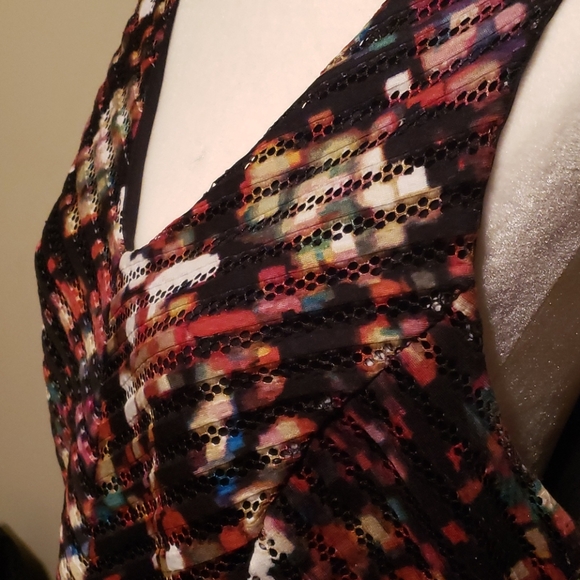 LAST CHANCE * EUC Gorgeous Colors - Dress - Picture 2 of 6